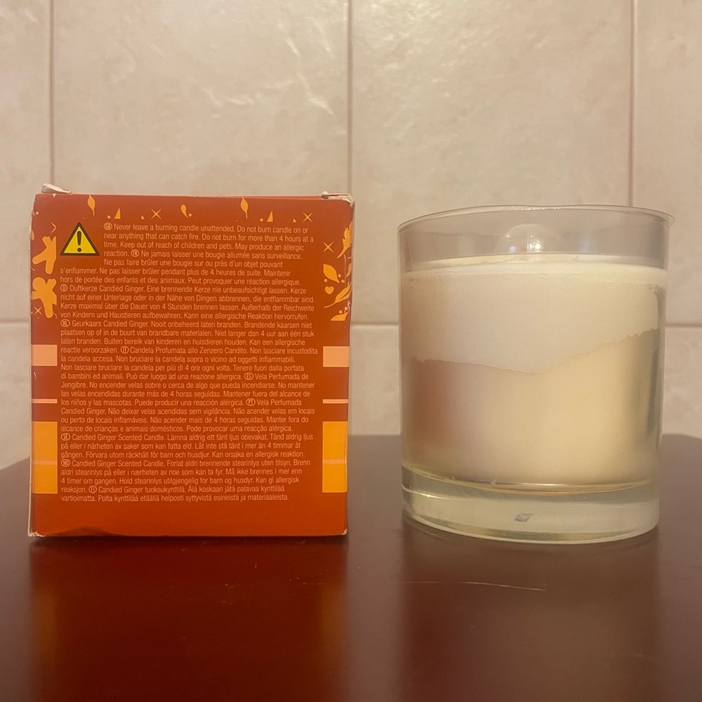 NIB BODY SHOP CANDIED GINGER 7 OZ SCENTED SOY CANDLE Holiday New Old Stock - Picture 5 of 9